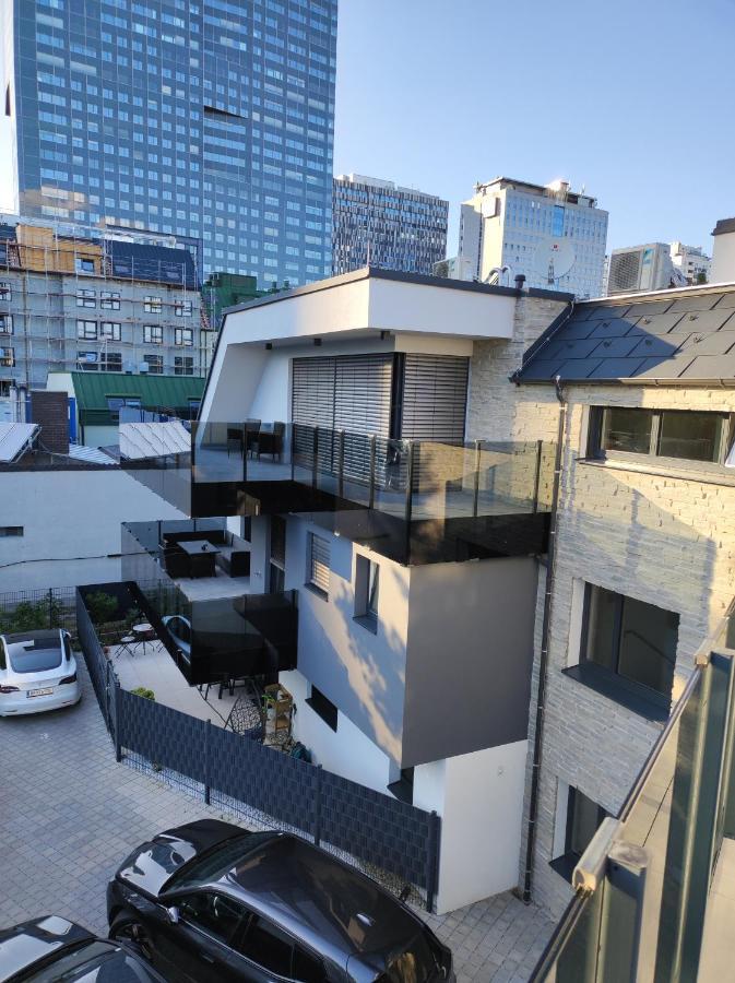 Luxurioeses Penthouse Mit Blick Auf Die Uno-City Und Dem Kaiserwasser. 3Schlafzimmer, 2 Baeder, Privat Lift Ins Apartment Vienna Luaran gambar