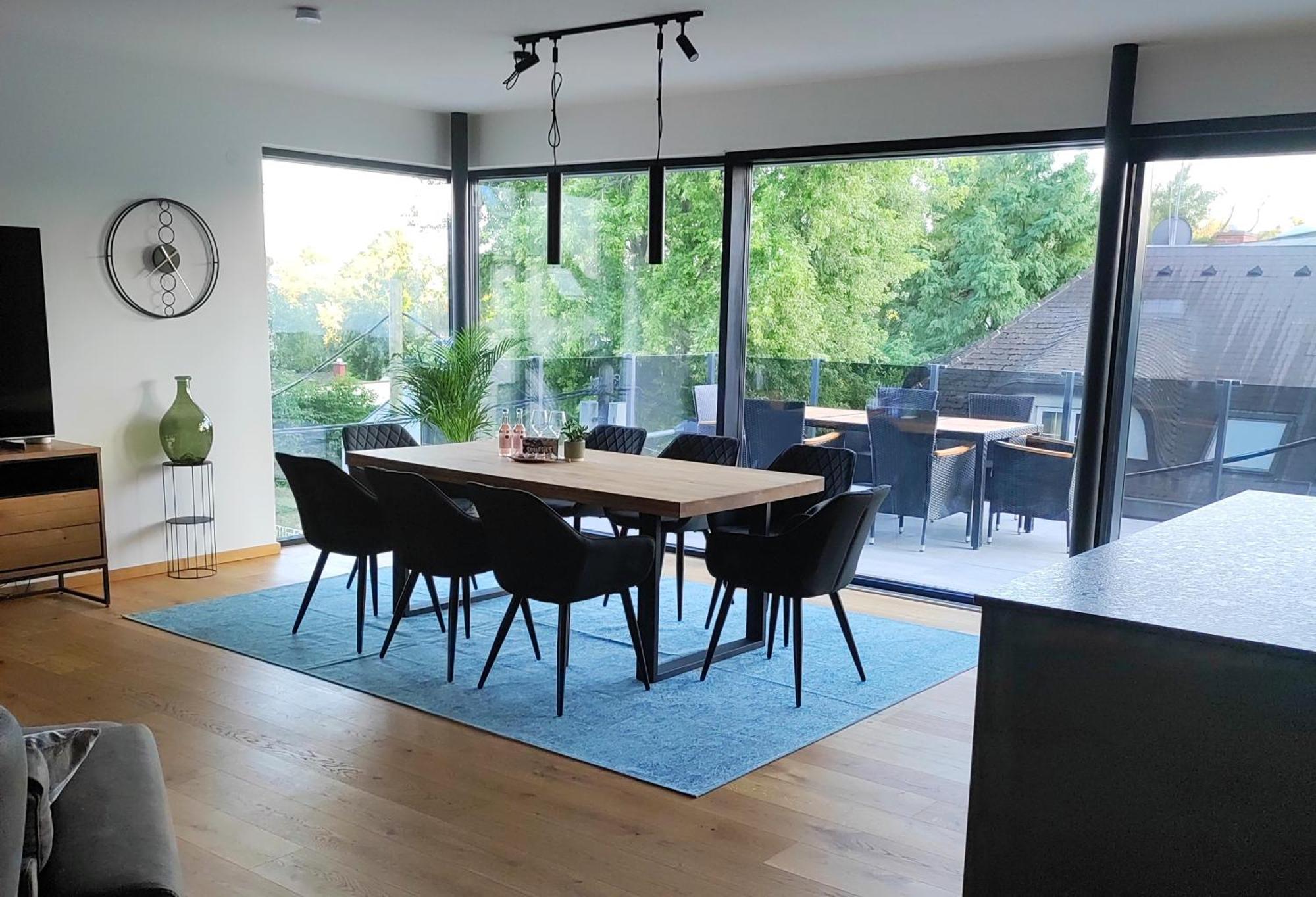 Luxurioeses Penthouse Mit Blick Auf Die Uno-City Und Dem Kaiserwasser. 3Schlafzimmer, 2 Baeder, Privat Lift Ins Apartment Vienna Luaran gambar
